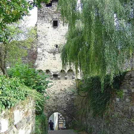 Charming 2-Bed Apartment In Cochem Exterior foto