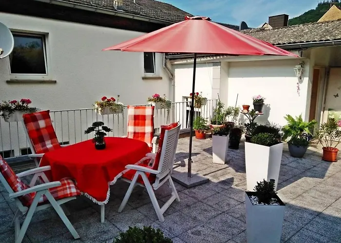 Charming 2-Bed Apartment In Cochem