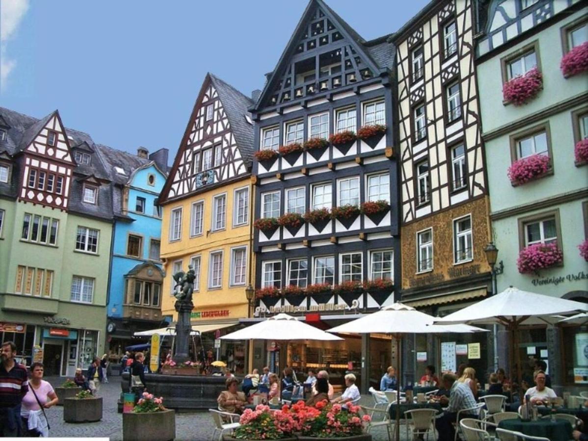 Charming 2-bed In Apartment *